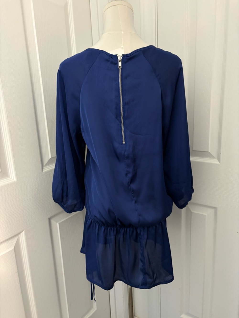 OXFORD & REGENT, Elegant Royal Blue Tie-Neck Peasant Blouse Dress, Size S - Picture 2 of 3